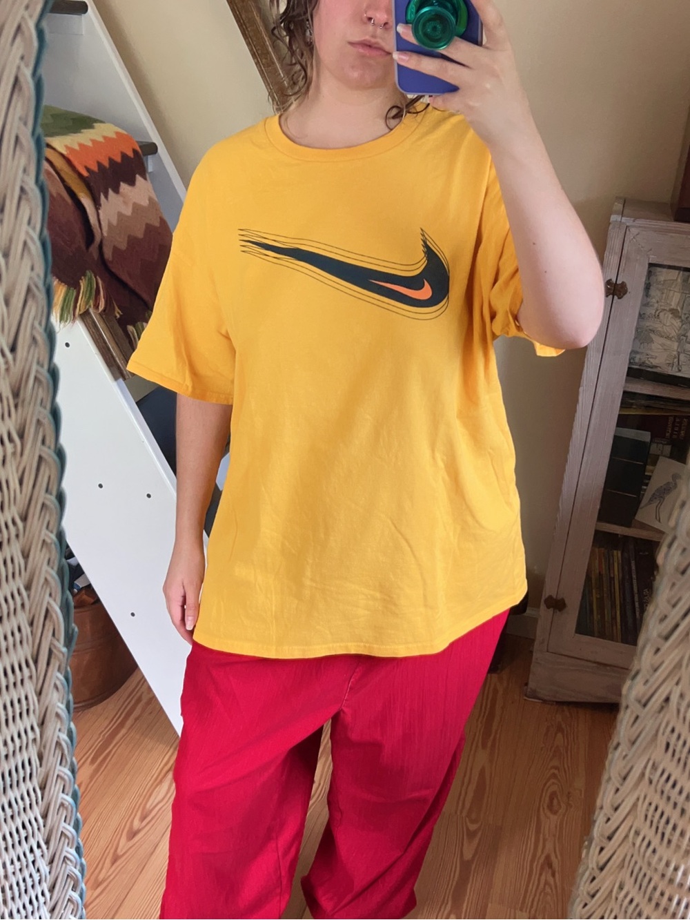 Nike Swoosh Oversized Tee Shirt Yellow Black Baggy Unisex Sporty Streetwear XL